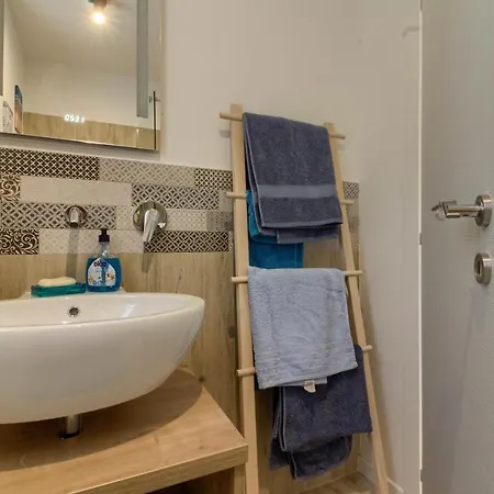 Senorita In With Pool Villa